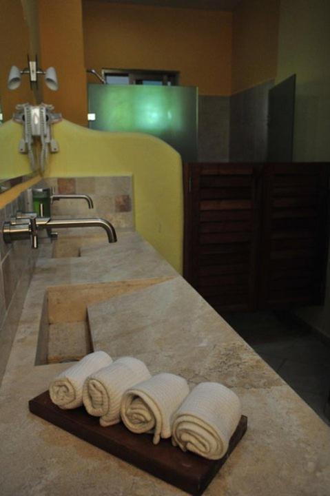 La Hacienda Cancun- El Ramonal, Monkey Sanctuary Hotel Quarto foto